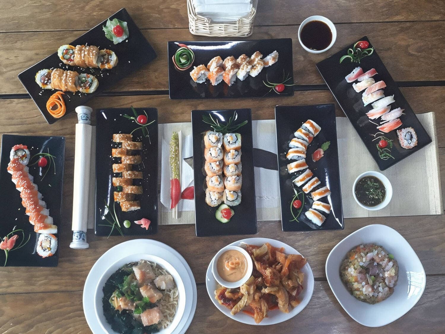 Sushi koi Ejercito