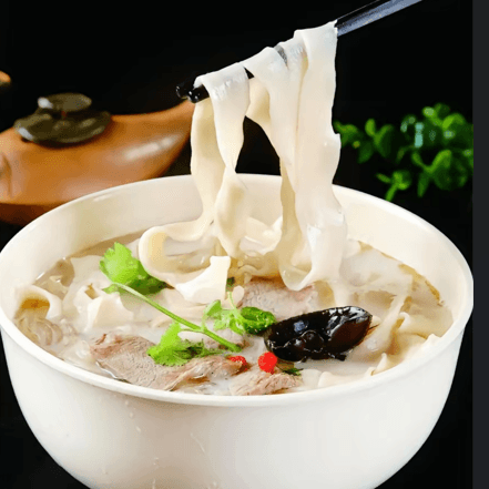 C-3Fideos Estofado con Carne de Cordero de Henan/河