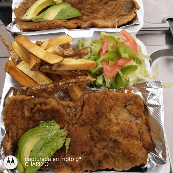 PLATILLO DE MILANESA + FANTA 600 Ml