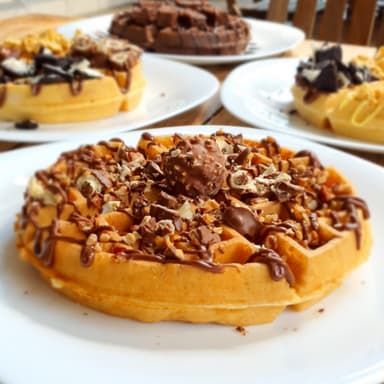 Combo Waflle y Frappe Ferrero