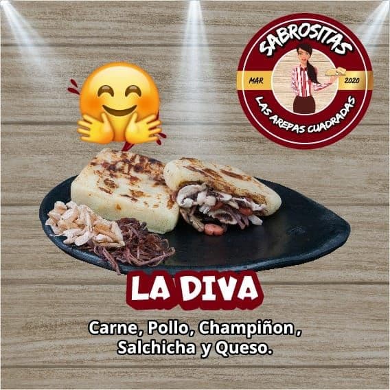 Arepa Carne,pollo, Champiñon "La DIVA"