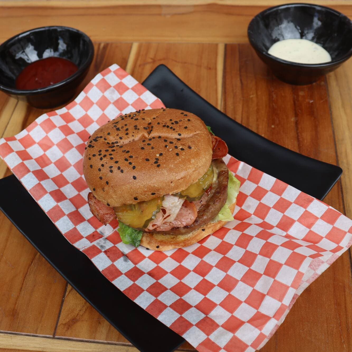 Hamburguesa de Sirlon con Tocino y Queso