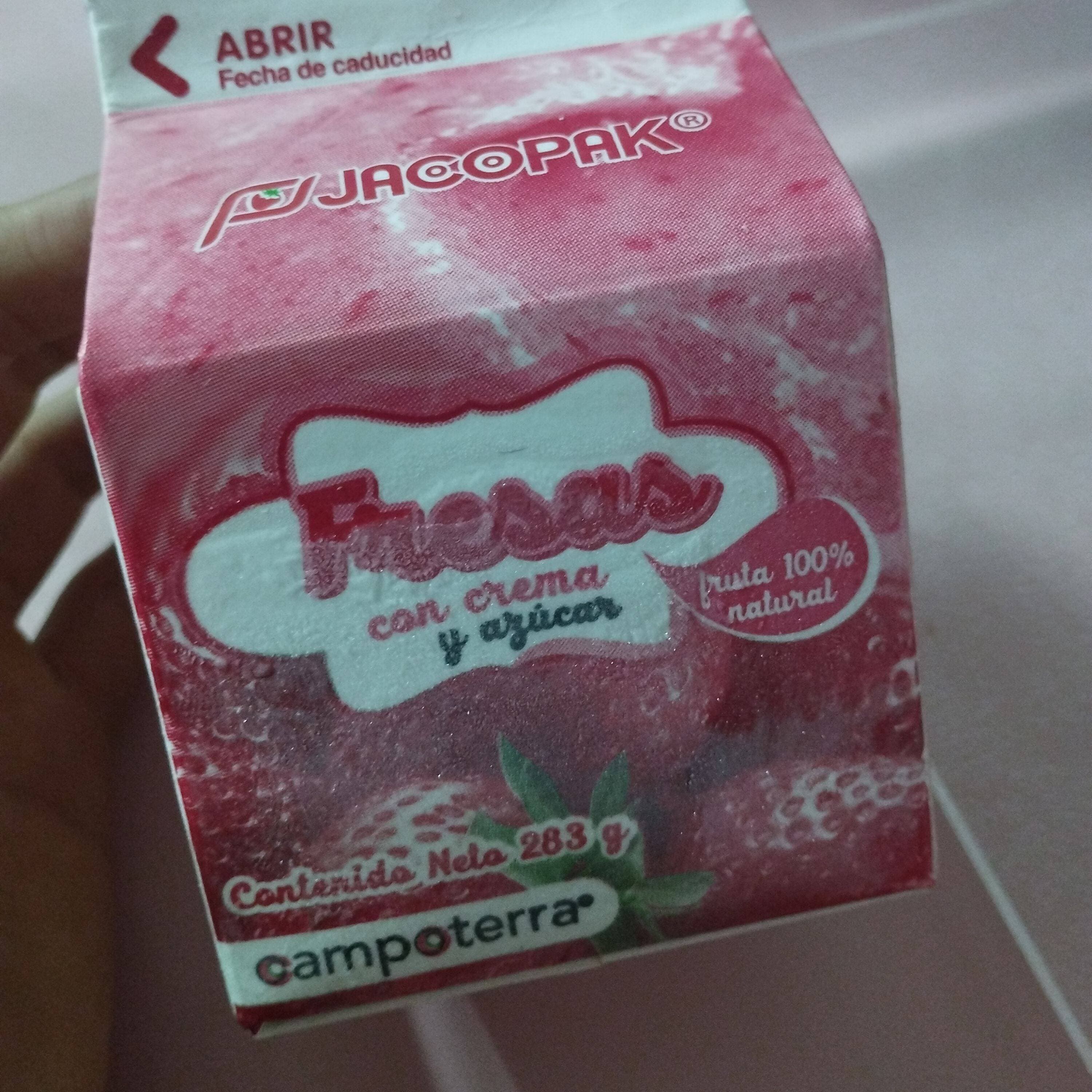 Fresas congeladas con Chantilly