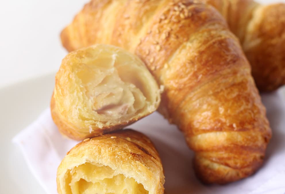 Croissant Queso y Piña