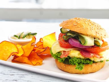 Hamburguesa de pollo con tocino