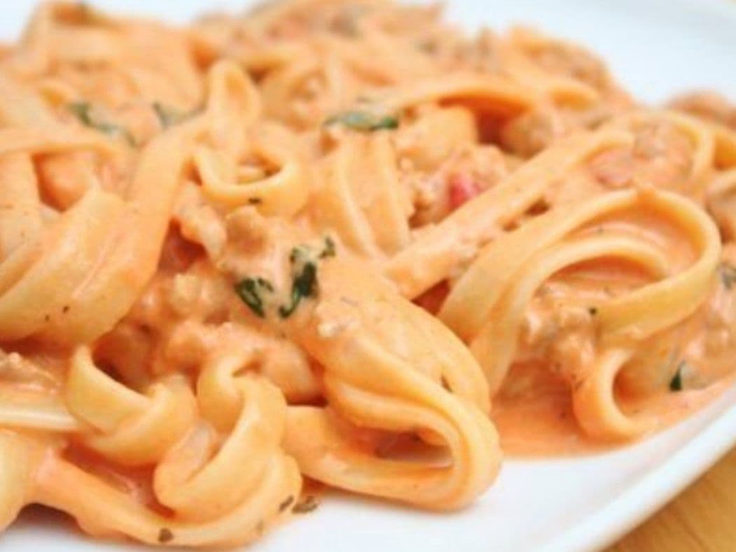 Fetuccini a la Crema Spicy