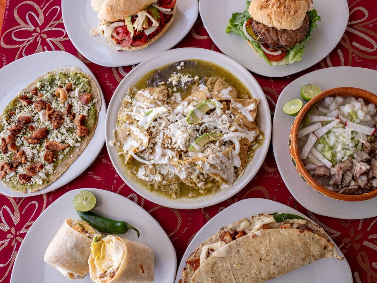 103 JUGOS TORTAS Y DESAYUNOS