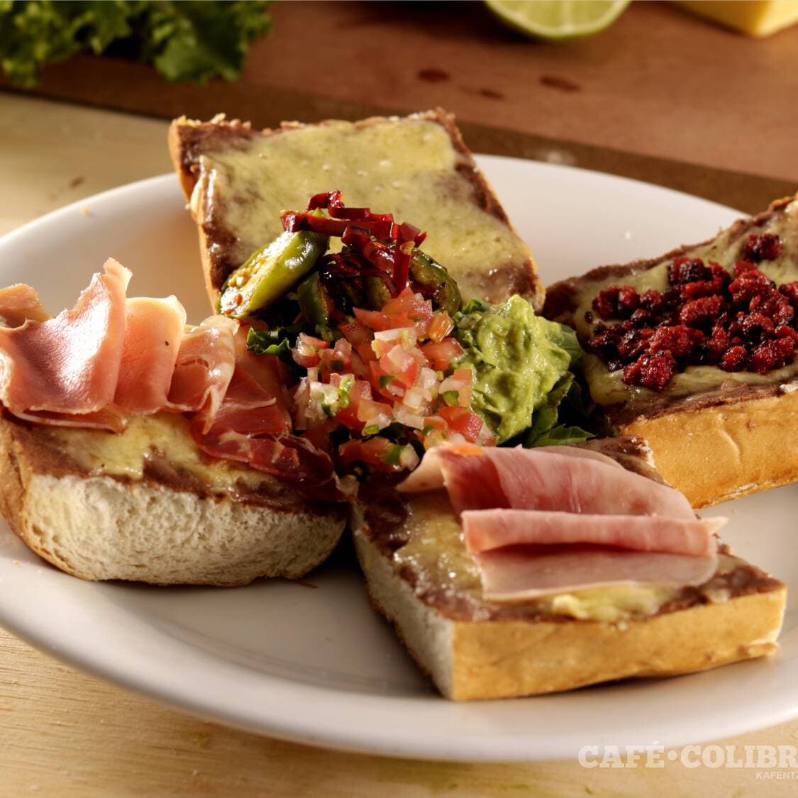 Molletes Colibrí