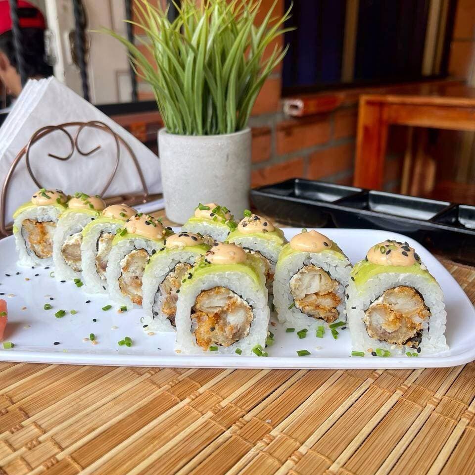 Tokio roll 10 Bocados