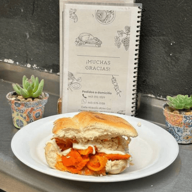 Torta De Chilaquiles Sencilla