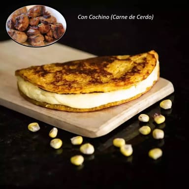 Cachapa con Queso de Mano y Carne de Cerdo