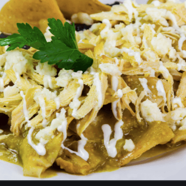 Chilaquiles con Pollo