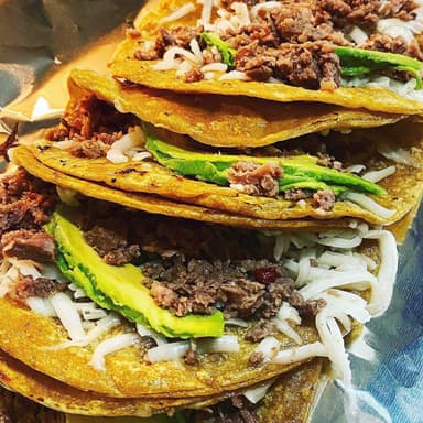 Quesadilla Maya de Bistec