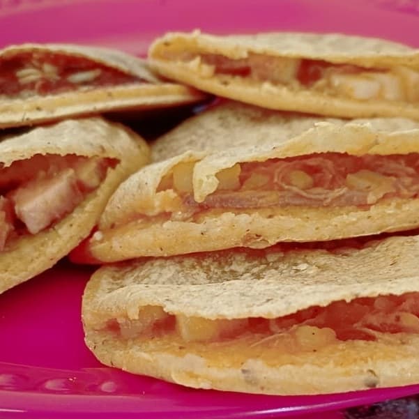 Combo Antojo 2 Gorditas y 2 Sopes Sencillos