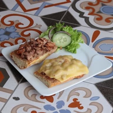 Molletes Combinados