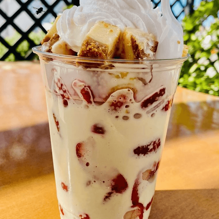 FRESAS CON CREMA