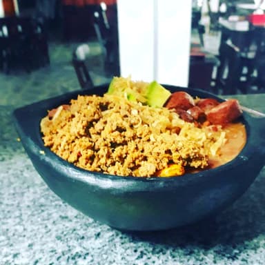Cazuela de Frijoles