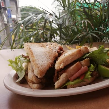 Sándwich de Salchicha