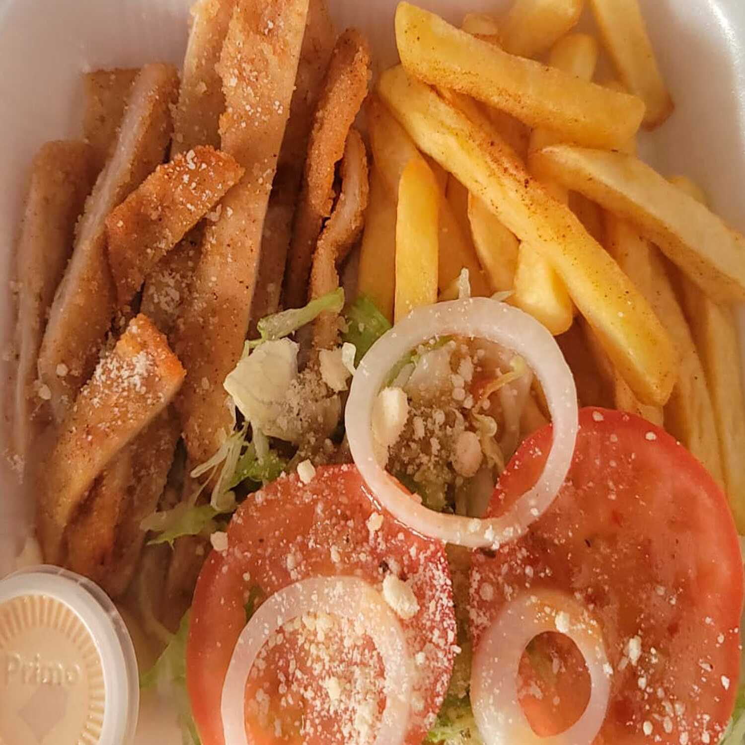 Milanesa con Papas y Ensalada