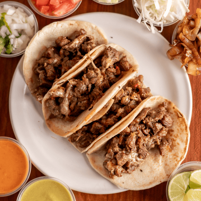 Quesitacos de Maíz en Bistec