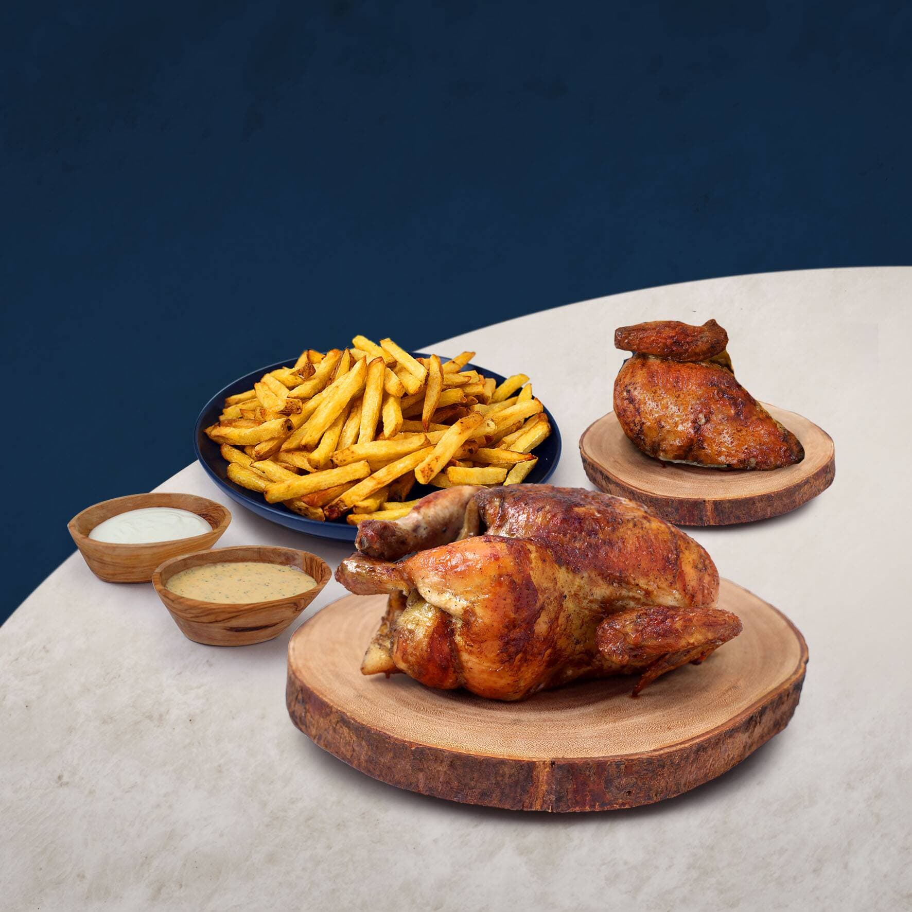 1 Taypollo + 1/4 más Papas y Salsas
