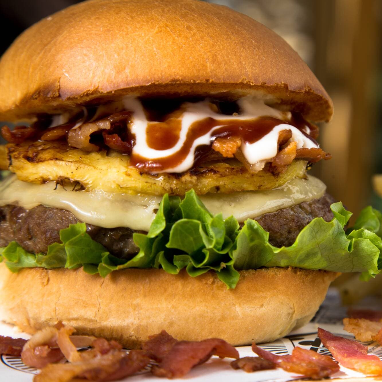 Hamburguesa BBQ Tres Quesos