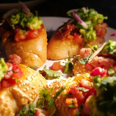 Tostones con Tocino