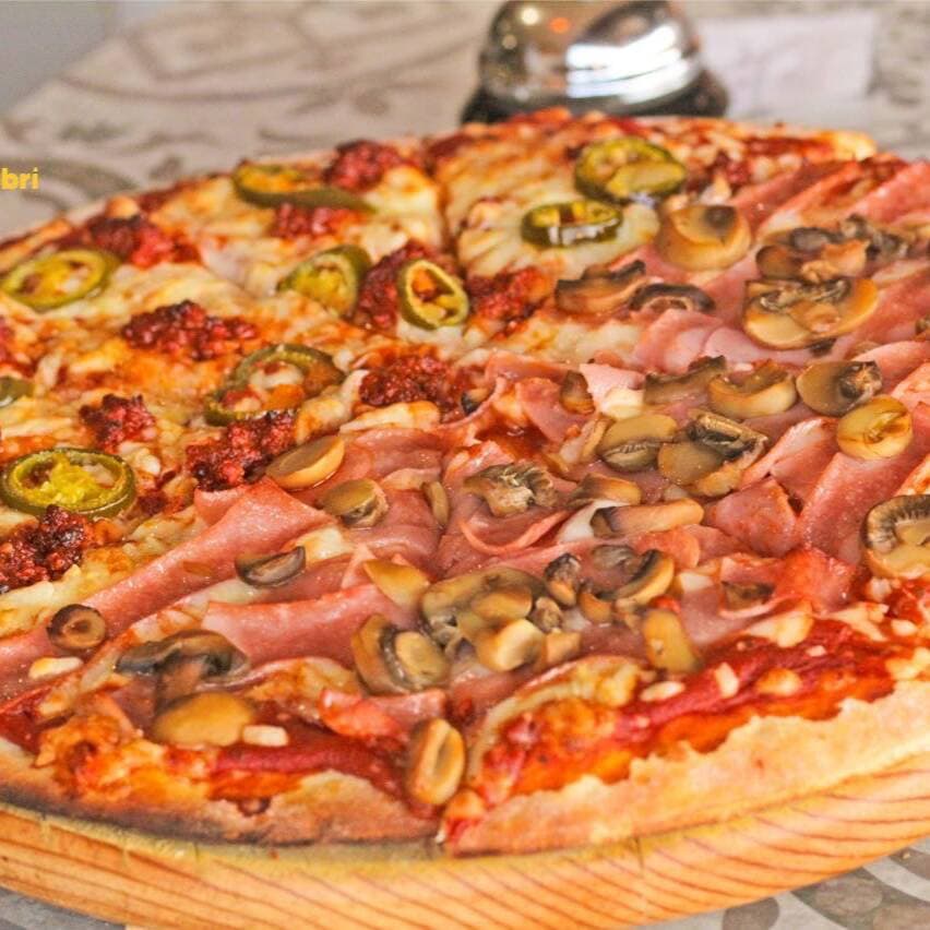 Arma Tu Pizza