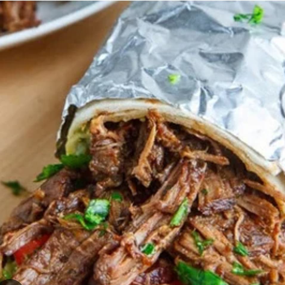 Burrito de Barbacoa + Coca Cola de 350ml