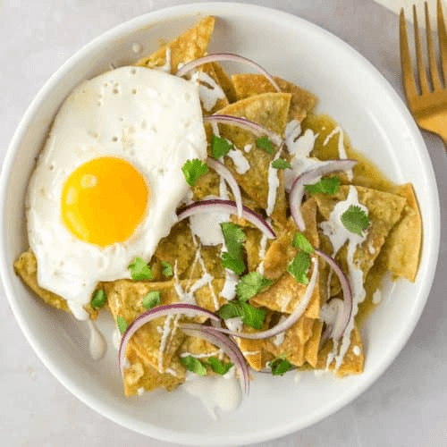 Chilaquiles Verdes con Huevo