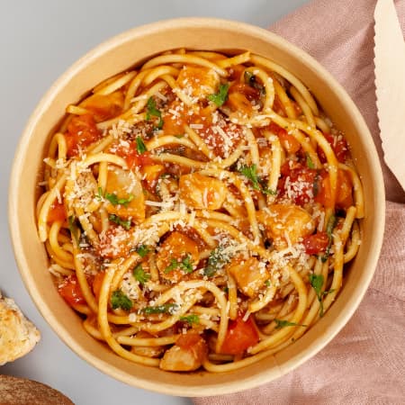 Spaguetti con Pollo al Pomodoro