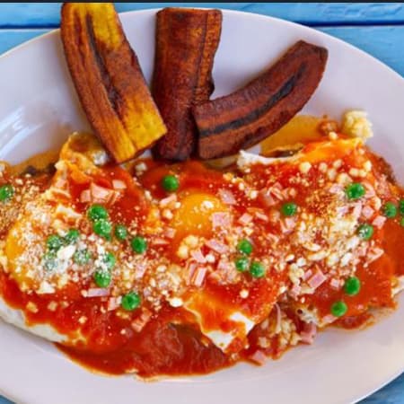 Huevos Motuleños