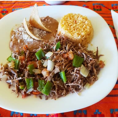 Machaca con Verduras