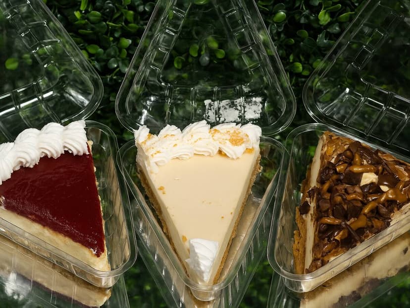 La R Cakes