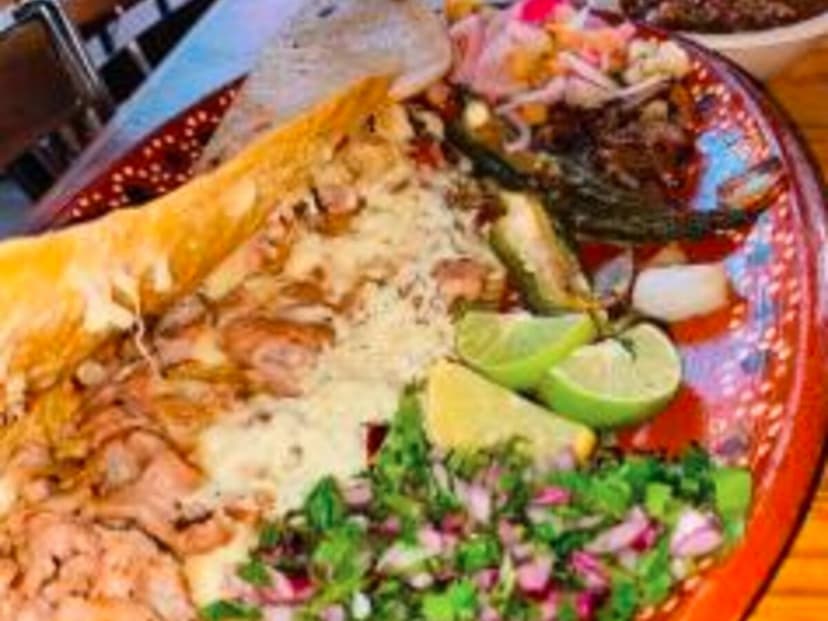 Antojitos Mexicanos la Catedral