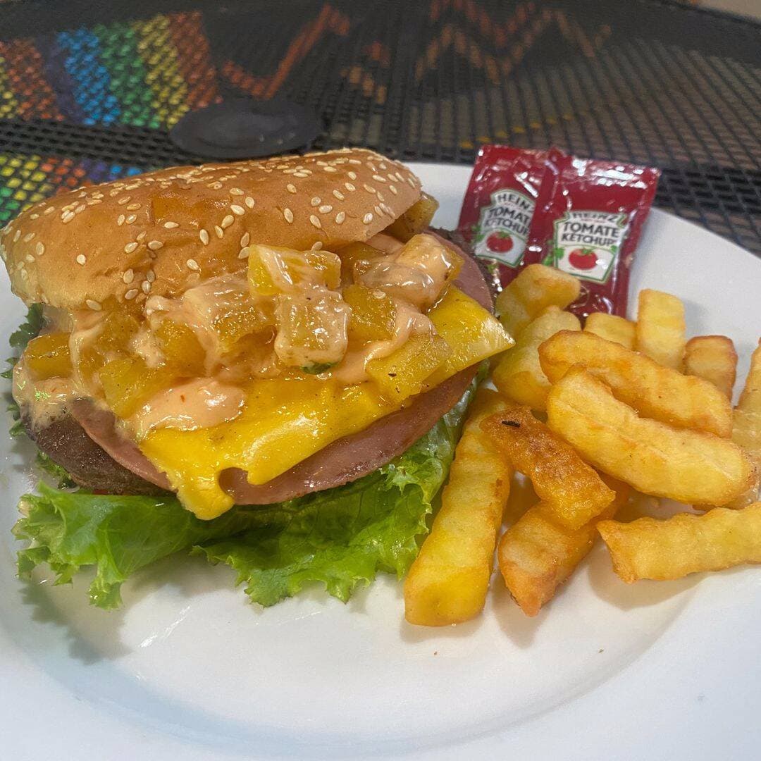 Hamburguesa Hawaiiana