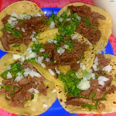 Taco de bistec de res