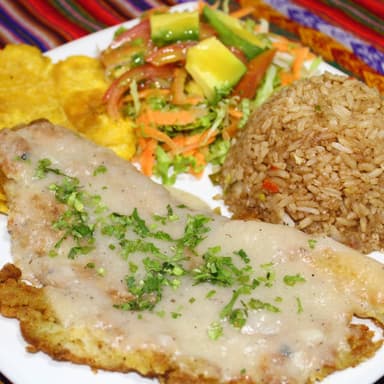 Menú del Día Robalo al Ajillo
