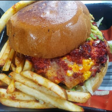 Trompoburger con 🍟