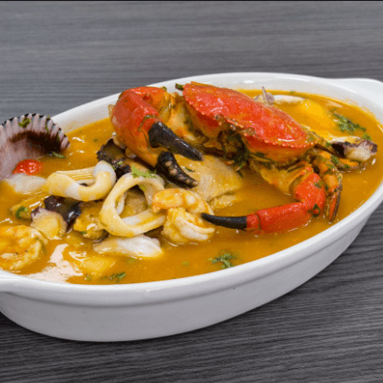 Parihuela Mixta