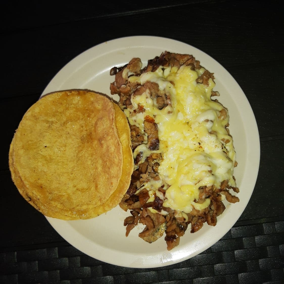 Costilla con queso