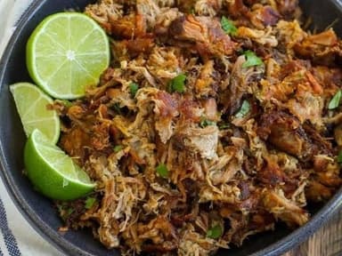 1 Kilo de Carnitas Surtidas