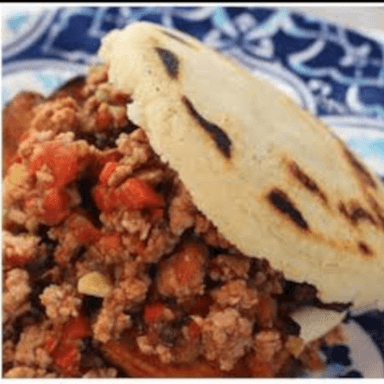 Arepa de Carne Molida