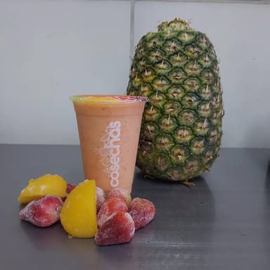 Mango, Fresa y Piña
