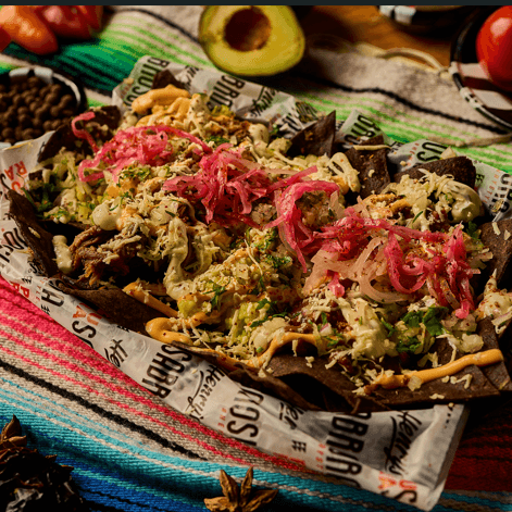Nachos Tinga De Pollo