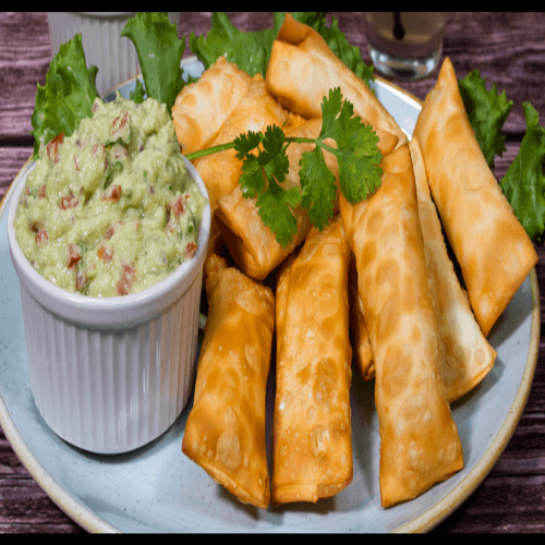 Tequeños de Queso con Salsa Guacamole
