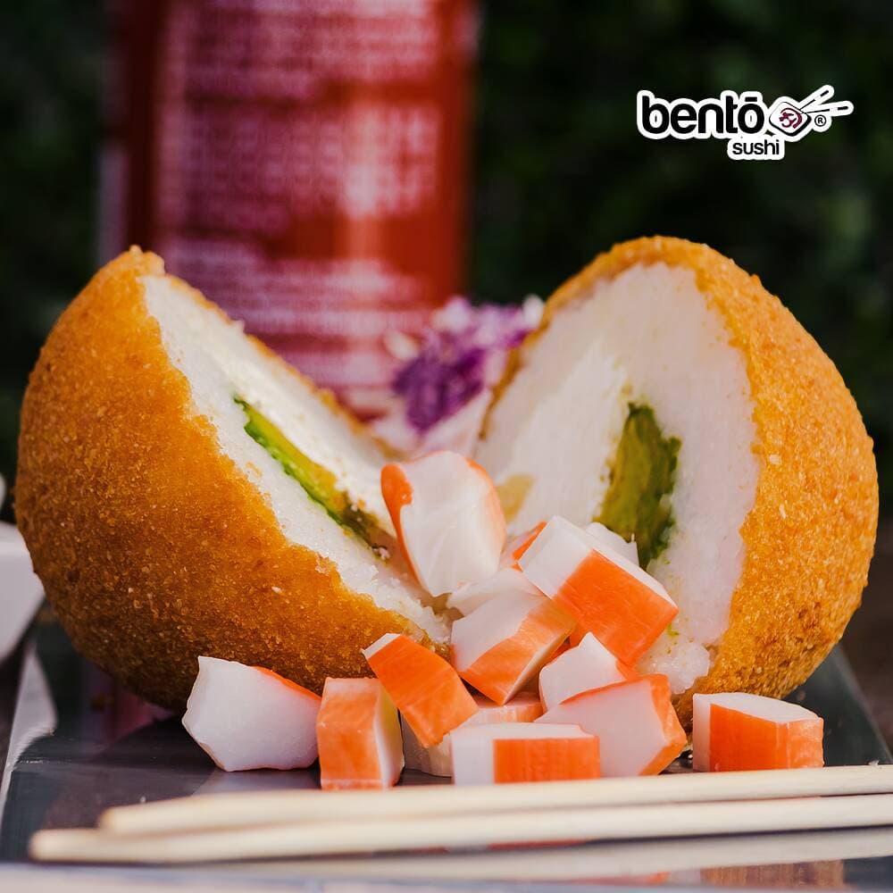 Onigiri Kani (Surimi)