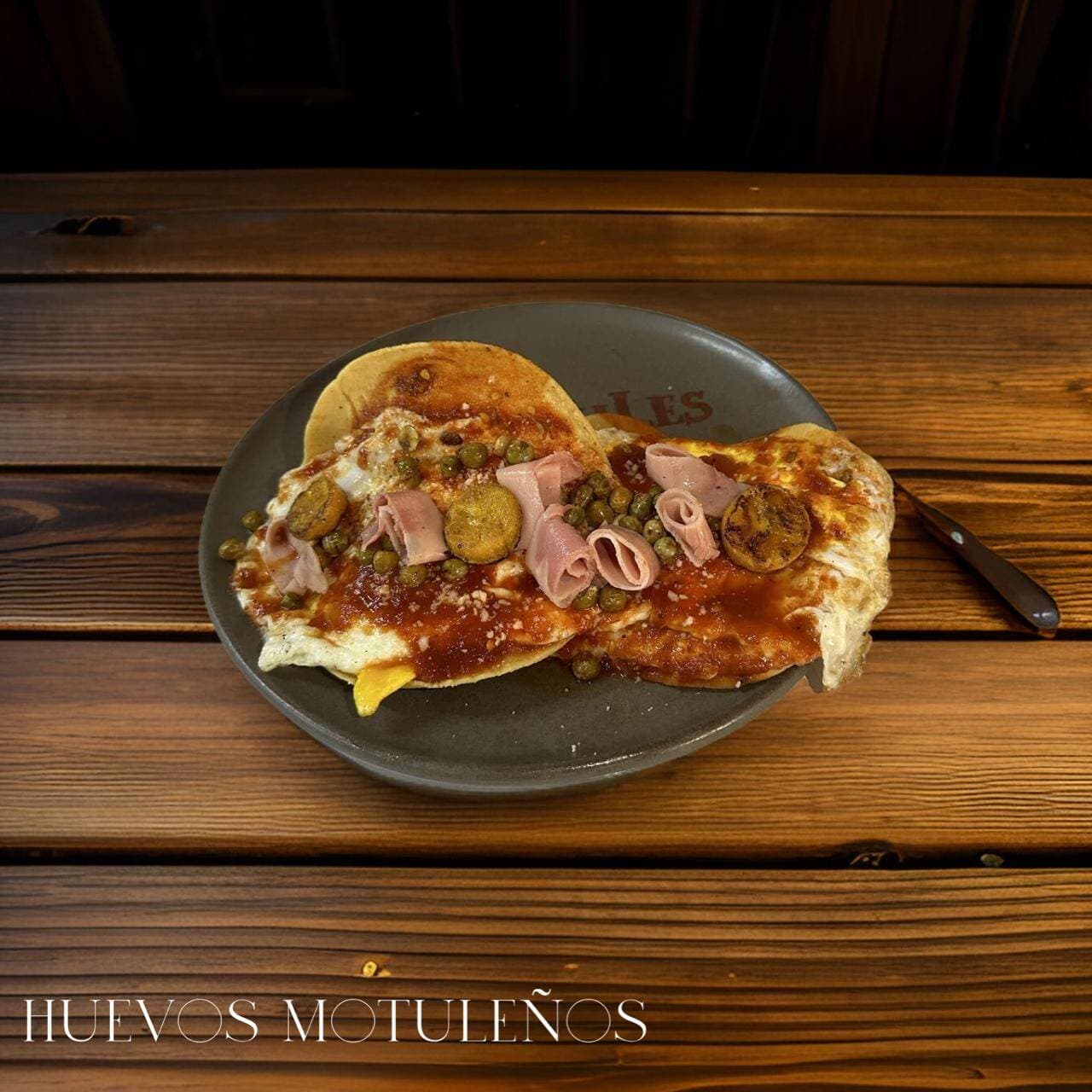 Huevos Motuleños