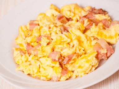Huevos con Tocino
