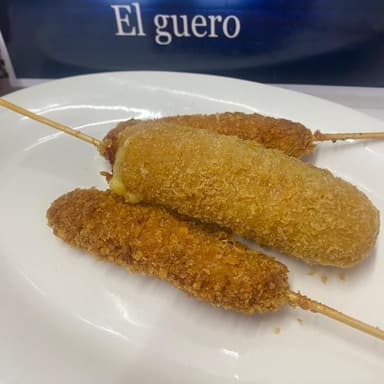 Brochetas de Queso 3 Piezas